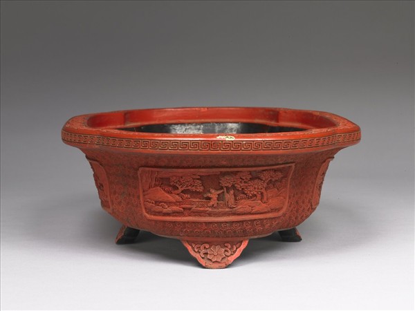 剔紅山水人物圖海棠式花盆