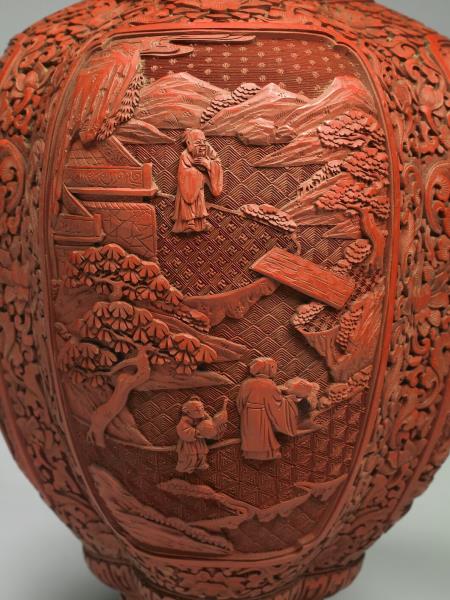 山水人物圖海棠式瓶