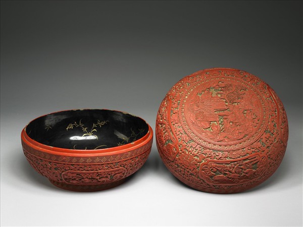 剔彩群仙獻壽圖捧盒