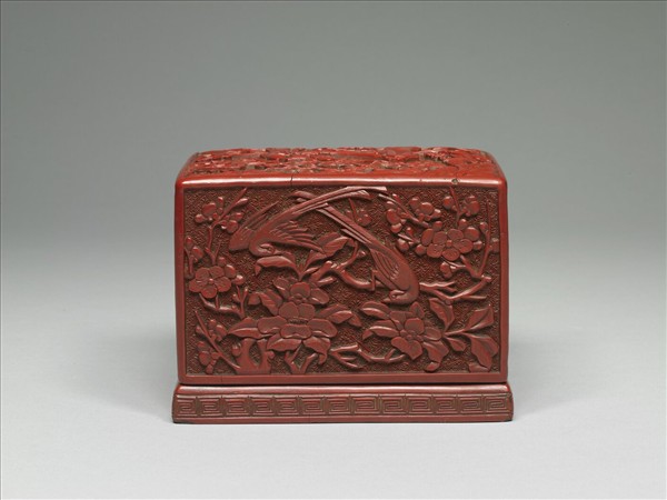 剔紅山水人物方盒