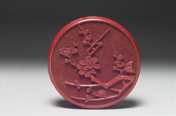 剔紅梅花圓盒