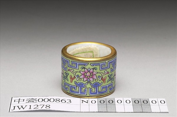 粉彩花卉紋扳指