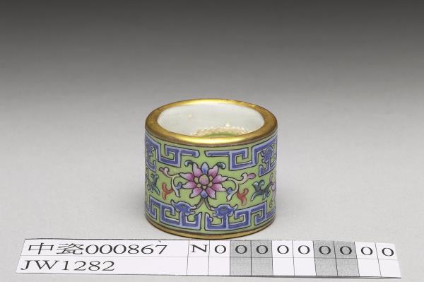 粉彩花卉紋扳指