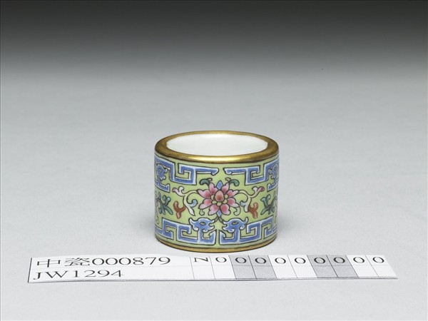 粉彩花卉紋扳指