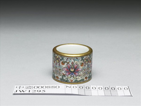 粉彩花卉紋扳指