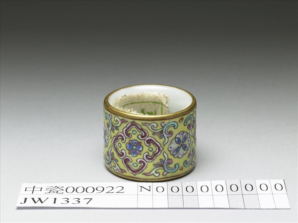 粉彩花卉紋扳指