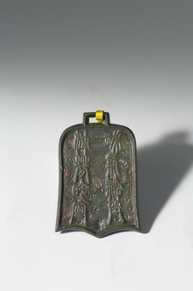 「瑞氣清芬」鐘形鏡