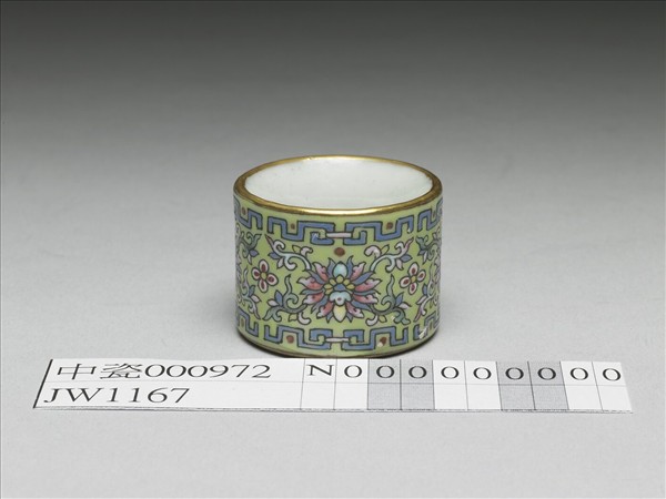 粉彩花卉紋扳指