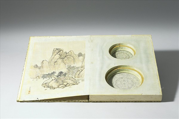 〈寧壽續鑑‧第二十冊〉鏡匣