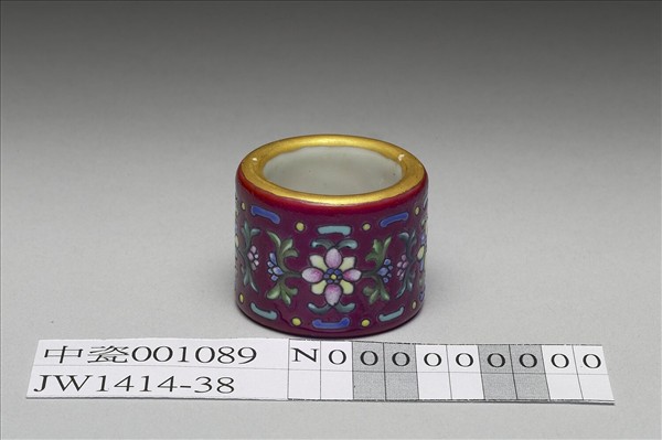 粉彩花卉紋扳指