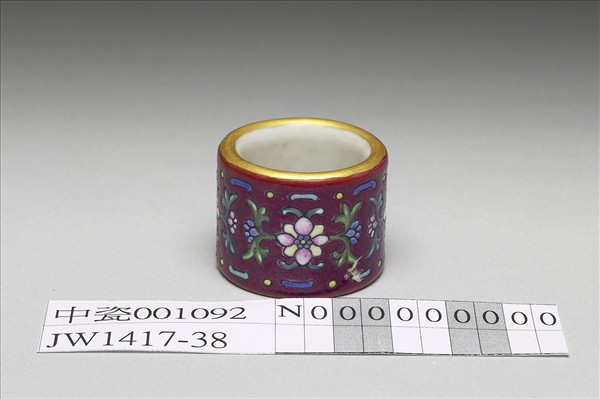 粉彩花卉紋扳指