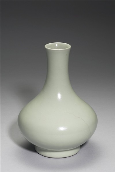 青瓷長頸瓶