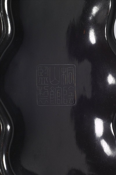 褐漆嵌金銀福壽如意