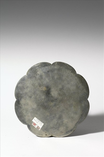 瑞花龍鳳葵花鏡