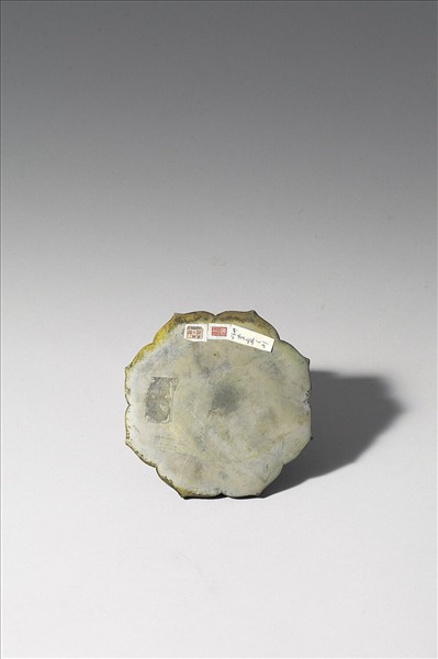 寶相花紋菱花鏡