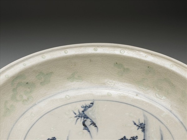 越南青花加彩山水盤