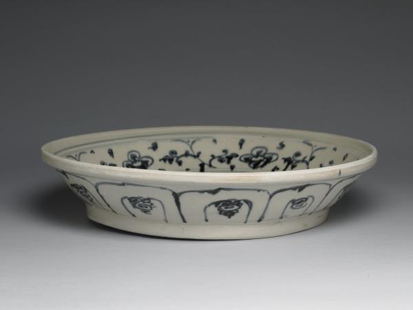 越南 青花花卉盤