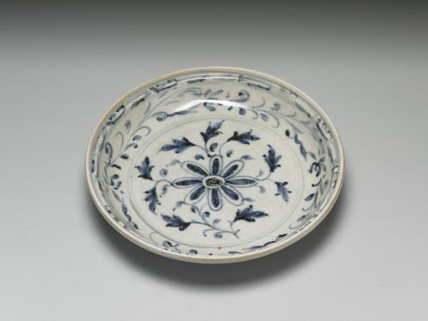 越南青花花卉盤
