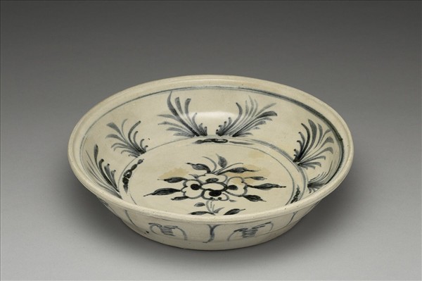 越南青花花卉盤