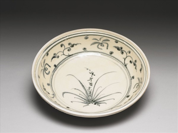 越南青花花卉盤