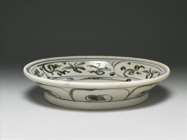 越南青花花卉盤