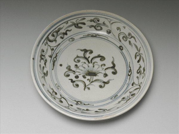 越南青花花卉盤