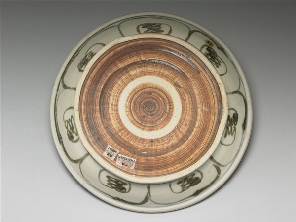 越南青花花卉盤