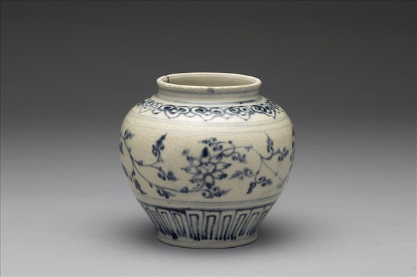 越南青花花卉罐- 故宮