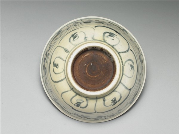 越南青花花卉碗