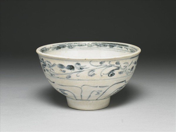 越南青花花卉碗