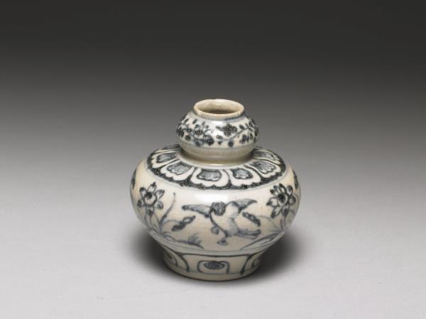 台湾 故宮博物館 複製品 青花門彩