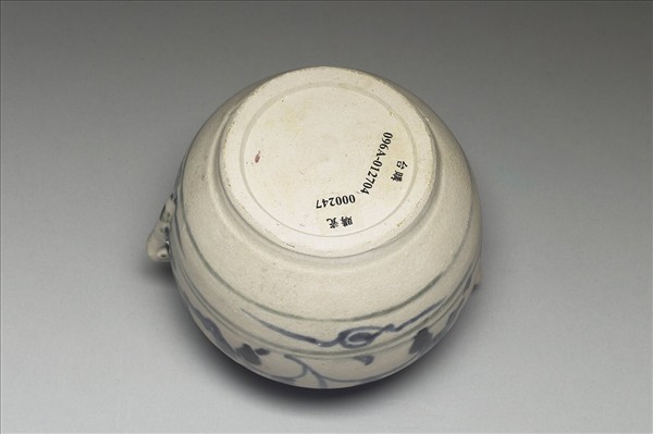 越南青花花卉小執壺