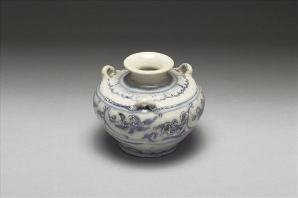 越南青花花卉三繫罐