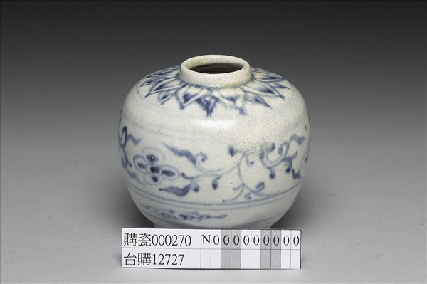 越南青花卷草花卉小罐