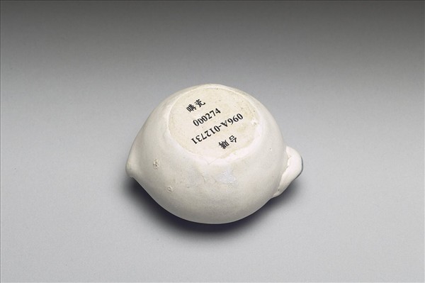 越南青花桃形小罐