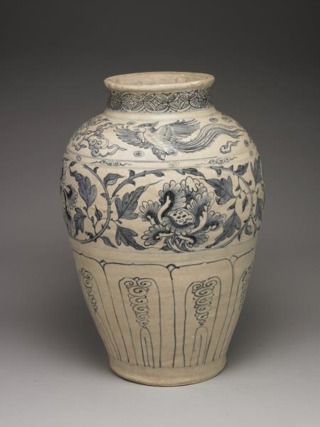 越南 青花鳳凰牡丹瓶