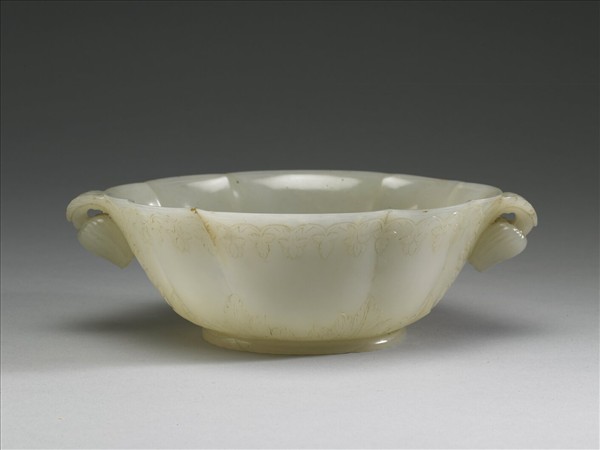 玉花口花蕾形雙柄碗