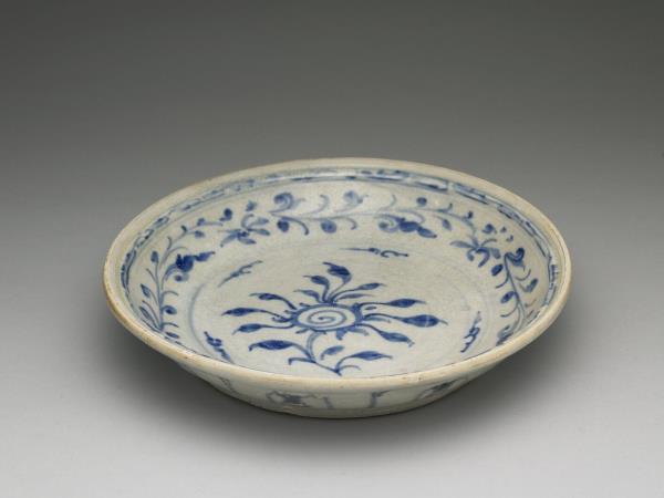 越南青花花卉盤