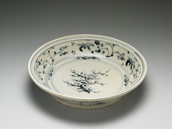 越南青花折枝梅花盤