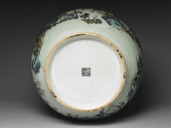 洋彩百鹿雙耳尊