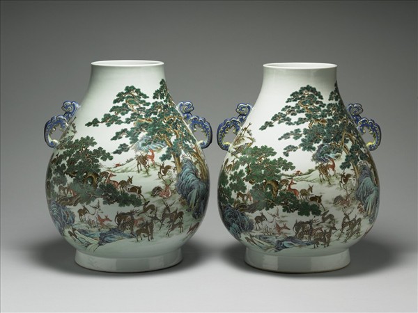 洋彩百鹿雙耳尊