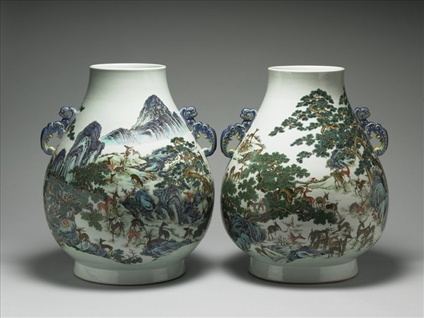 洋彩百鹿雙耳尊