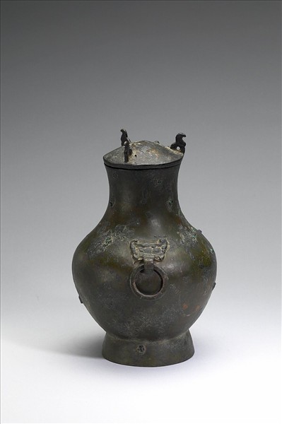 鋪首銜環壺