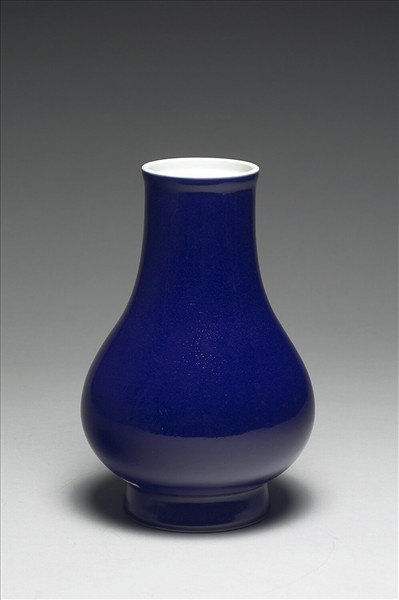 霽青釉瓶