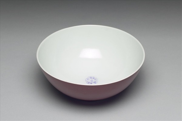 霽紅釉白裡碗