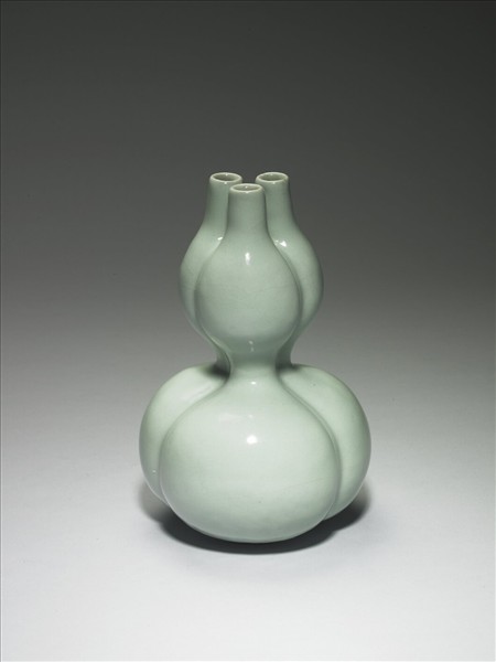 冬青釉三連葫蘆瓶
