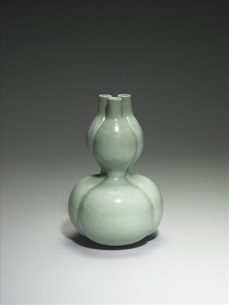 冬青釉三連葫蘆瓶