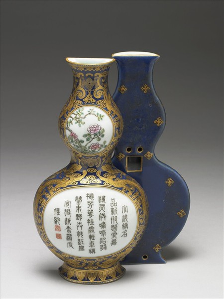 霽青釉描金轎瓶