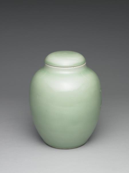 冬青釉暗耳茶葉蓋罐