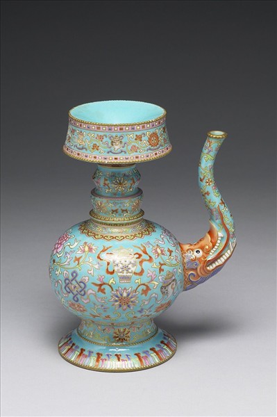 洋彩湖綠地賁靶壺